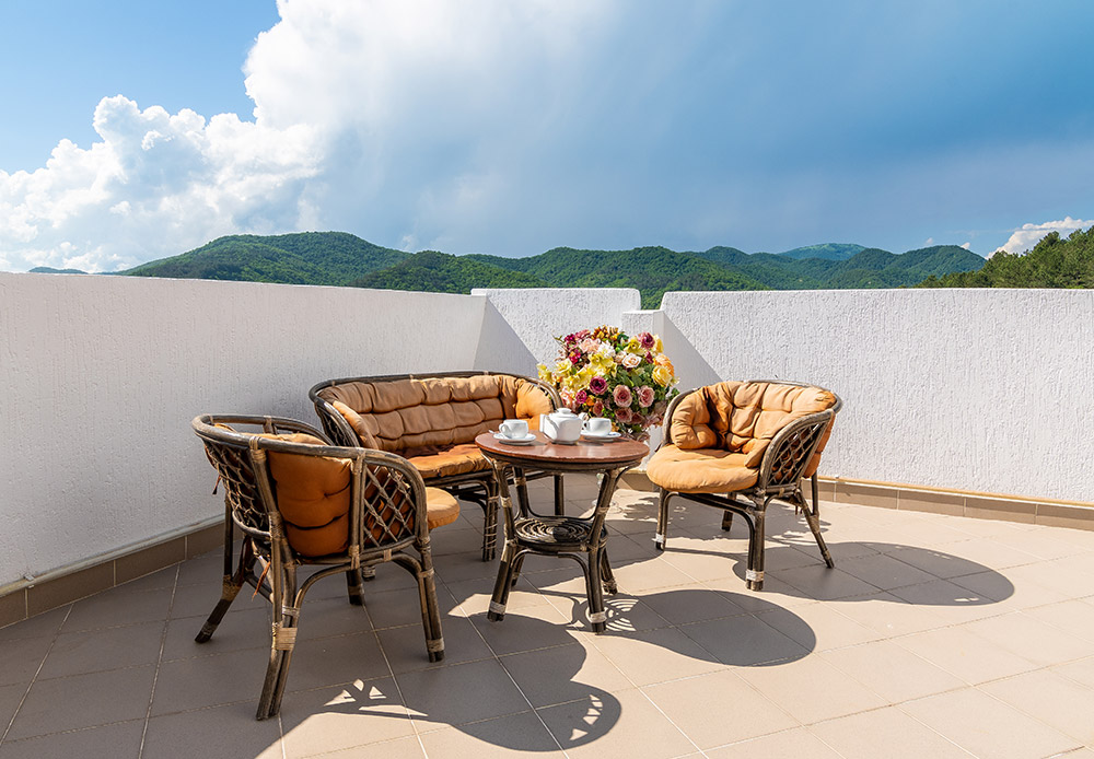 Посмотреть в галерее Улучшенный 2-местный 2-комнатный с террасой корпус 1