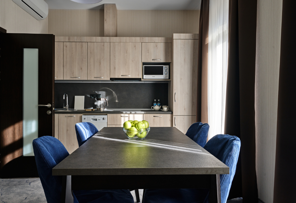 2-мест.(разм. в 3-мест.) 1-комн. апарт. с кухней, корп. 3 (с балк.)