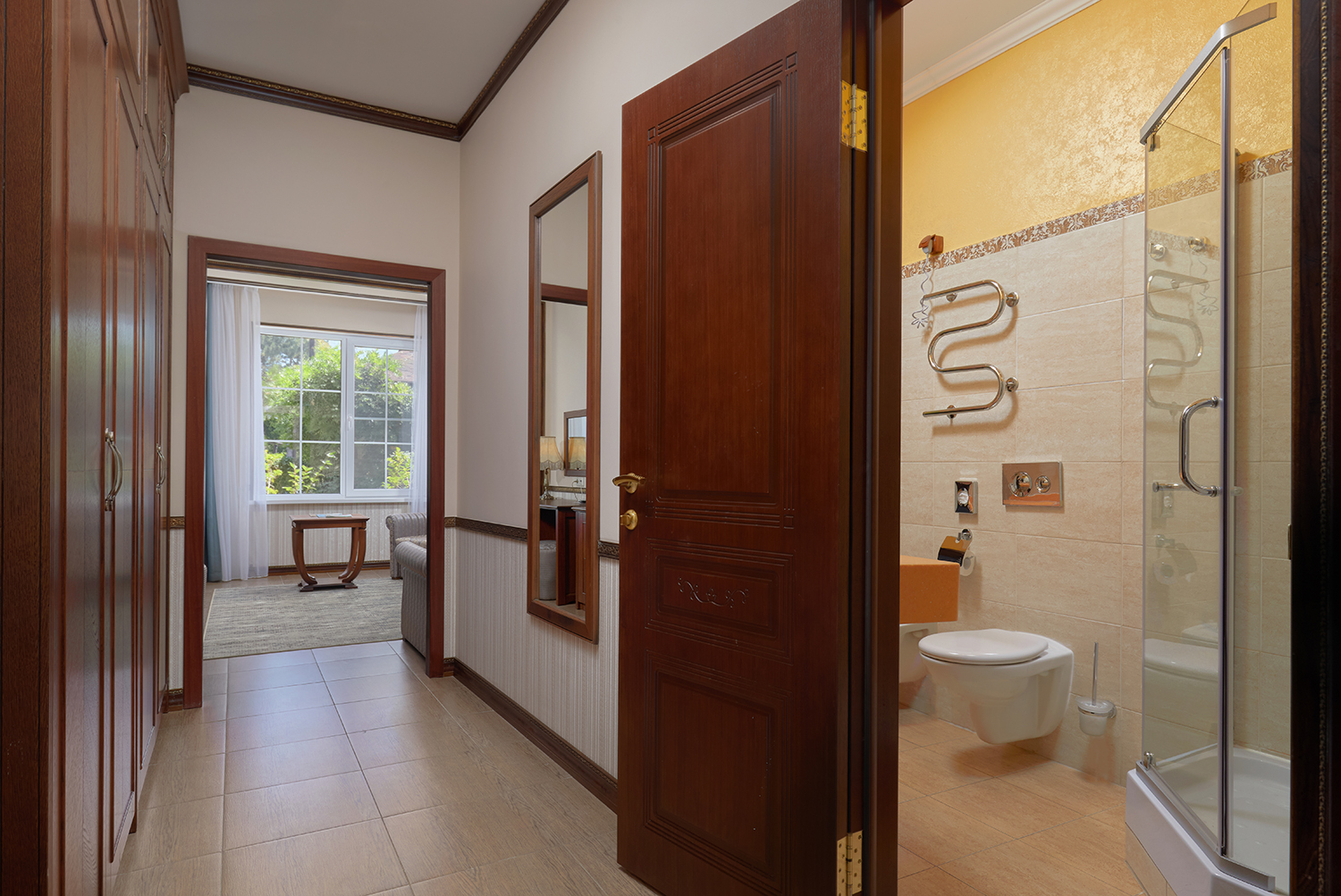 Посмотреть в галерее Suite 2-местный 2-комнатный SutSu