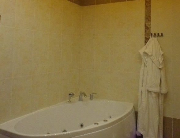 Люкс 2-местный 2-комнатный корпус 1(6)