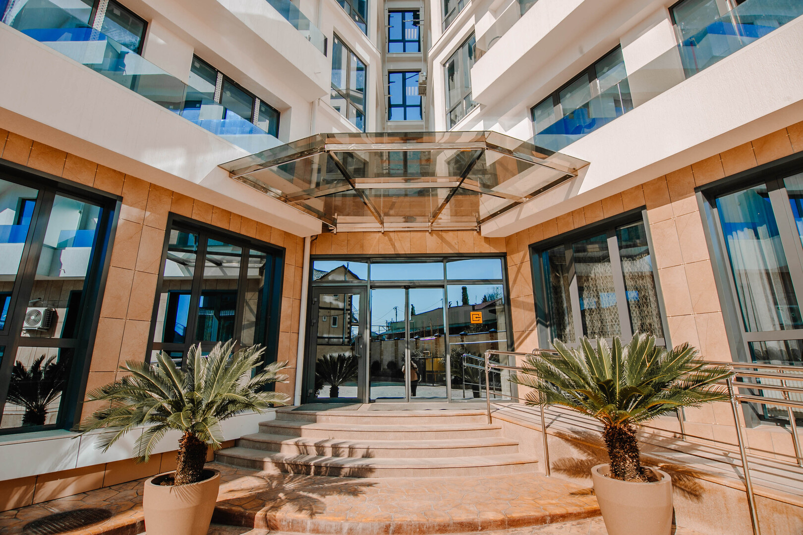 Апарт-отель «SeaRent Крымский» Сочи