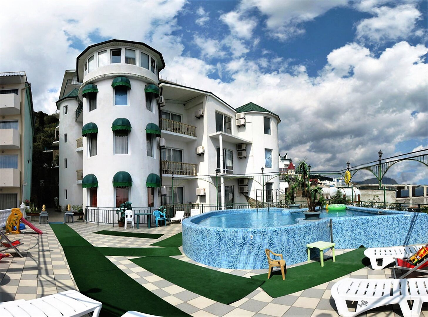 Гостевой дом «Тихая гавань» Крым (Утес)