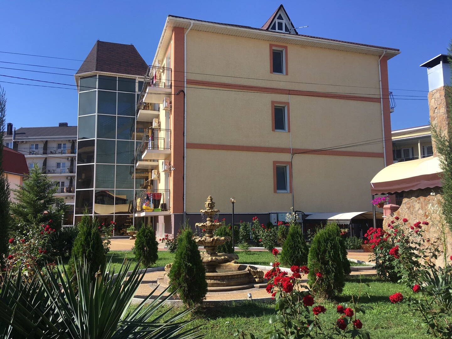 Курортный отель «Арпат» Новофедоровка ,Крым