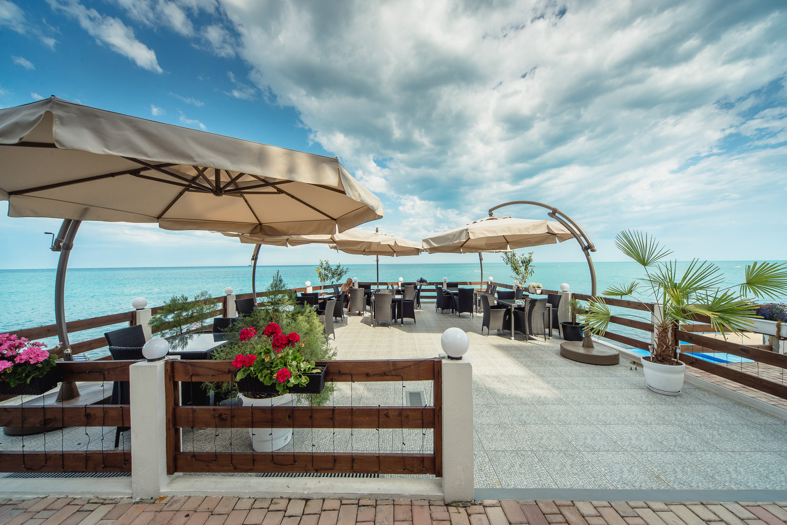 Отель «Лотос» Крым (Утес)