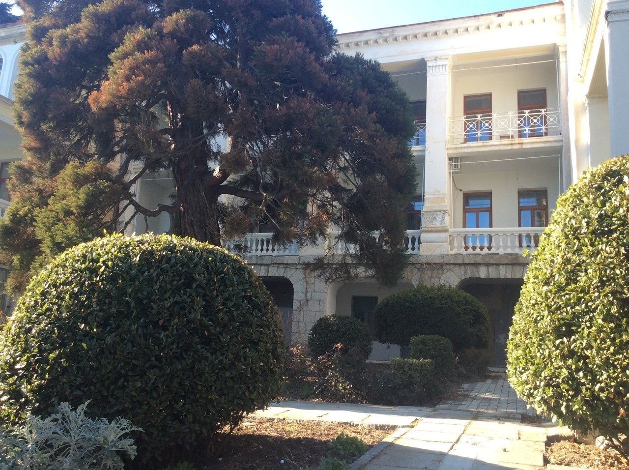 Отель «Лиго Морская» Крым (Ялта)