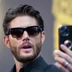 Jensen Ackles / Дженсен Эклз(Offic.Community Vk)