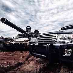 Toyota Land Cruiser 200