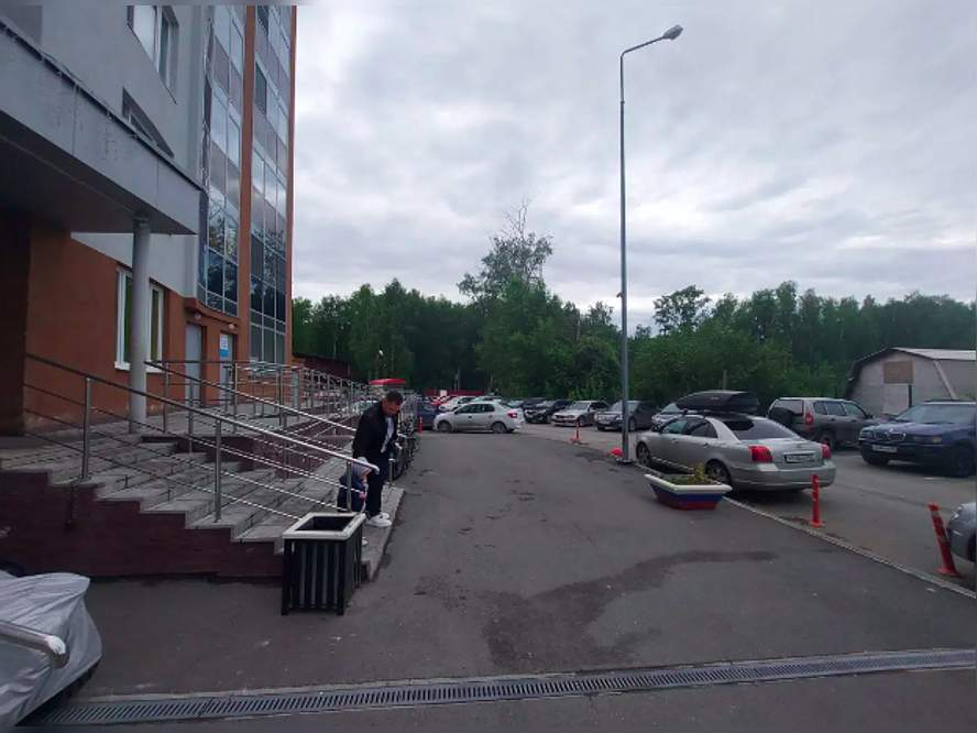 Фото квартиры по адресу Свердловская обл, Орджоникидзевский р-н, Республиканская ул, д. 5