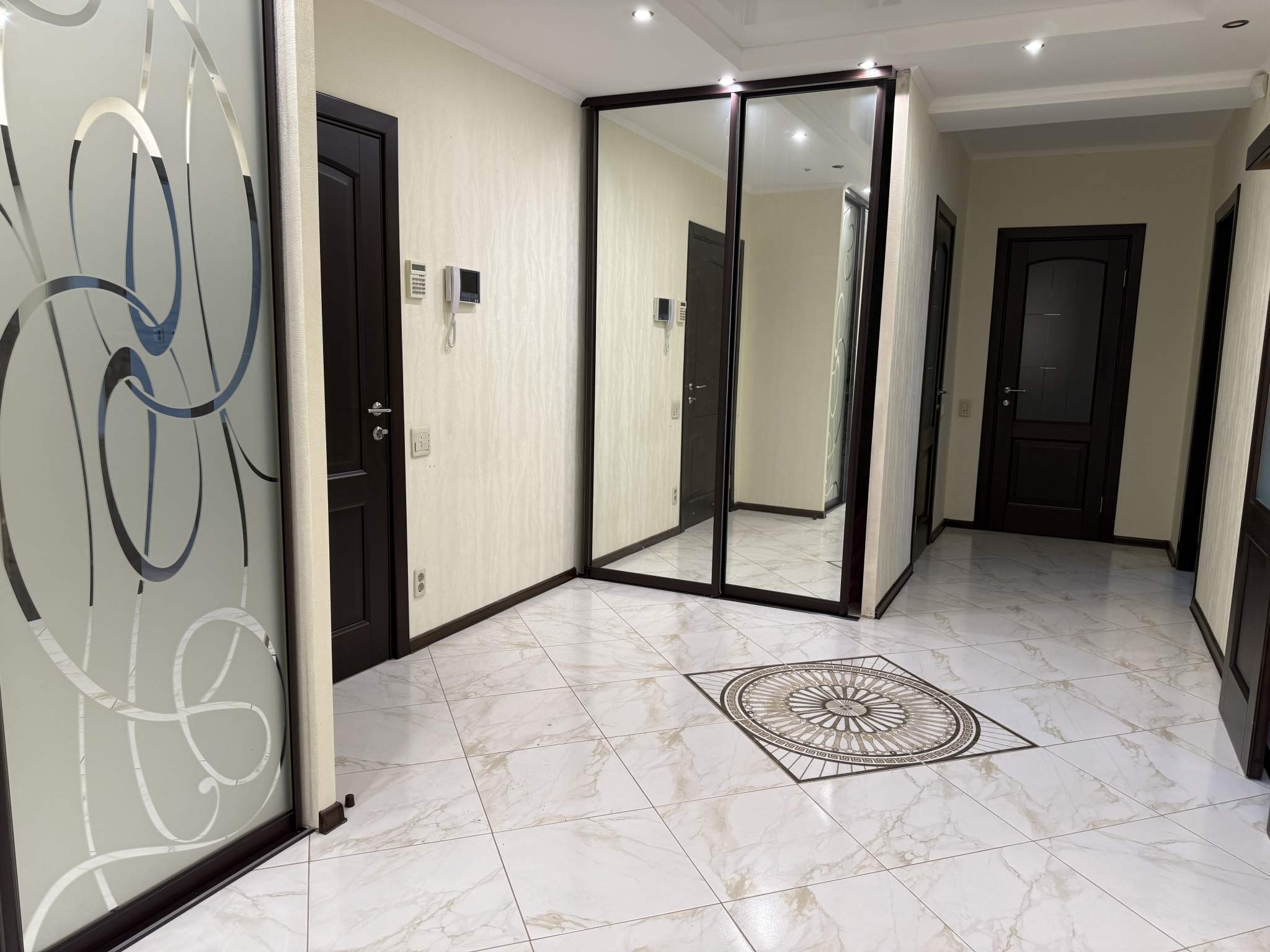Фото квартиры по адресу Москва, Тургенева улица, д.15к2 