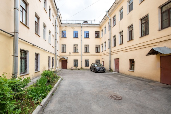 Объект по адресу Санкт-Петербург г, Садовая ул, д. 82