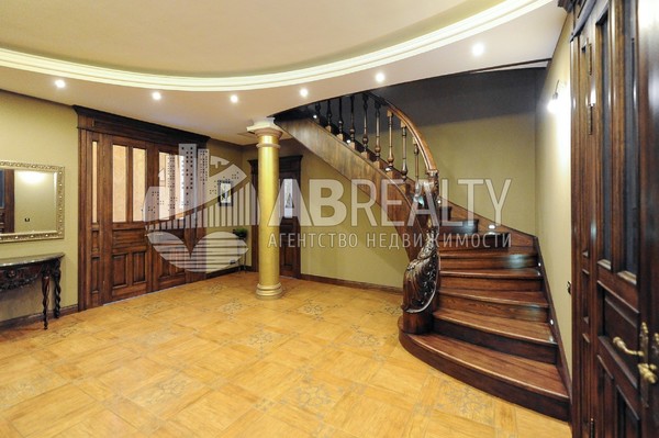 Объект по адресу Московская обл, Одинцовский р-н, Николина Гора п, Сосновая ул