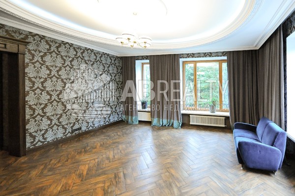 Объект по адресу Московская обл, Одинцовский р-н, Николина Гора п, Сосновая ул