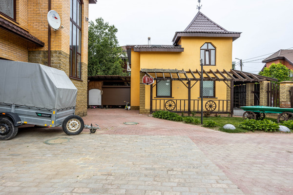 Объект по адресу Москва, Петровская ул, 20 