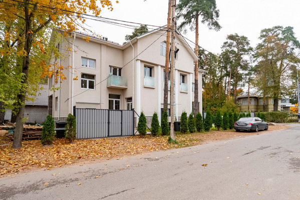 Объект по адресу Москва, Холмистая ул, 8 