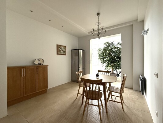 Объект по адресу Москва г, Крылатские Холмы ул, д. 33к1