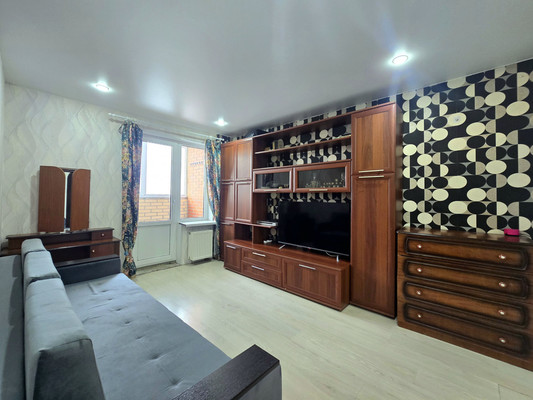 Фото квартиры по адресу Ленинградская обл, Тосненский р-н, Октябрьская ул, д. 16