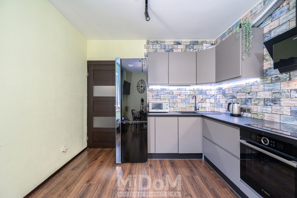 Фото квартиры по адресу Санкт-Петербург, Ветеранов пр-кт, 171к4 стр 1 