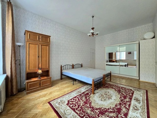 Фото квартиры по адресу Санкт-Петербург, Римского-Корсакова пр-кт, 20 