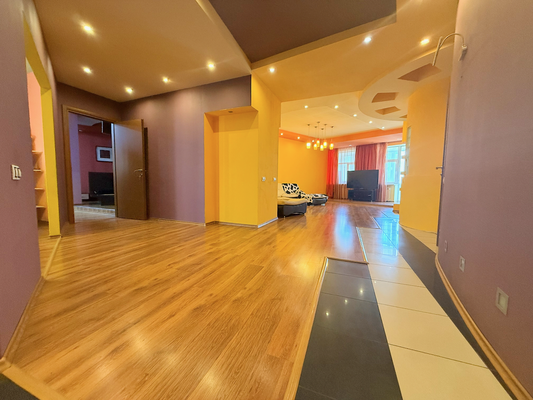 Фото квартиры по адресу Москва, Коминтерна ул, 127 