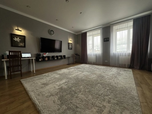 Фото квартиры по адресу Москва, Комсомольская ул, 105 