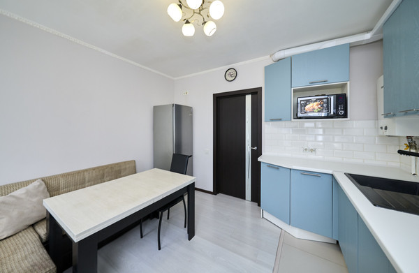 Фото квартиры по адресу Санкт-Петербург, Кропоткина ул, 5 