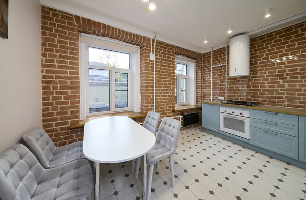 Фото квартиры по адресу Санкт-Петербург, Кропоткина ул, 5 