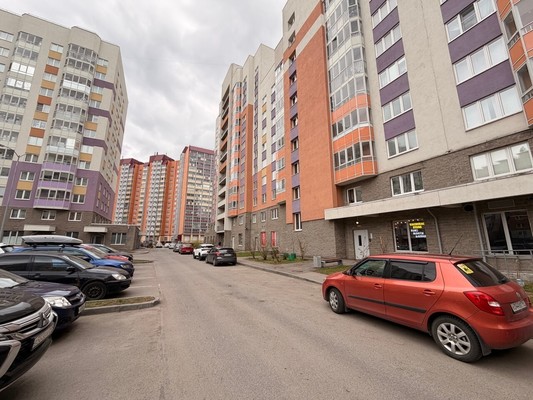 Фото квартиры по адресу Ленинградская обл, Всеволожский р-н, Петровский б-р, д. 2к1