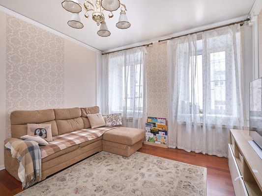 Фото квартиры по адресу Санкт-Петербург г, Чапаева ул, д. 11/4А