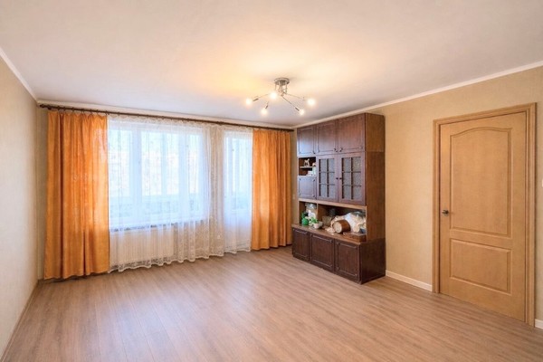 Фото квартиры по адресу Санкт-Петербург, Луначарского пр-кт, 56к1 