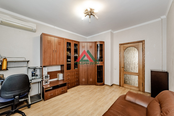 Фото квартиры по адресу Москва, Московская ул, 63 