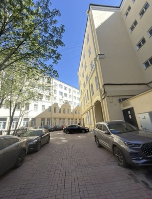 Фото квартиры по адресу Санкт-Петербург, Невский пр-кт, 146А 