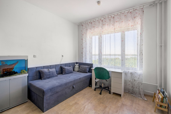Фото квартиры по адресу Санкт-Петербург, Оптиков ул, 51к1 