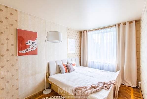 Фото квартиры по адресу Санкт-Петербург, Кузнецовская ул, 8к3 литера А 