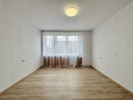 Фото квартиры по адресу Санкт-Петербург, Тореза пр-кт, 24 