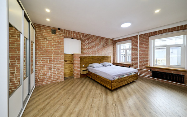 Фото квартиры по адресу Санкт-Петербург, Кропоткина ул, 5 