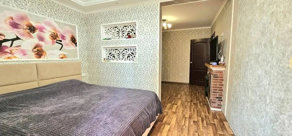 Фото квартиры по адресу Краснодарский край, им. Генерала Трошева Г.Н. ул, д. 37