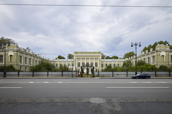 Фото квартиры по адресу Санкт-Петербург, Суворовский пр-кт, 39А 