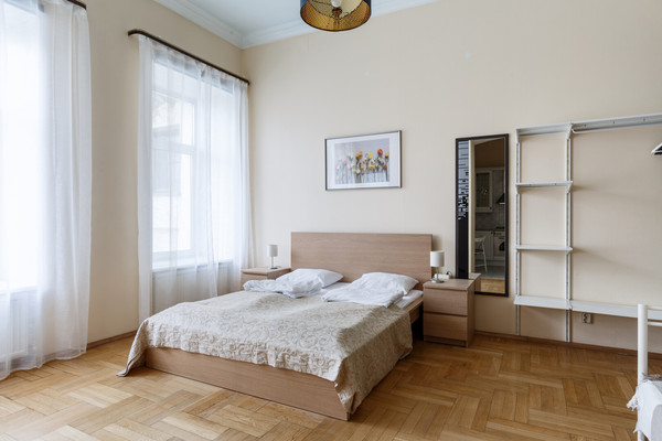 Фото квартиры по адресу Санкт-Петербург г, Рубинштейна ул, д. 2/45