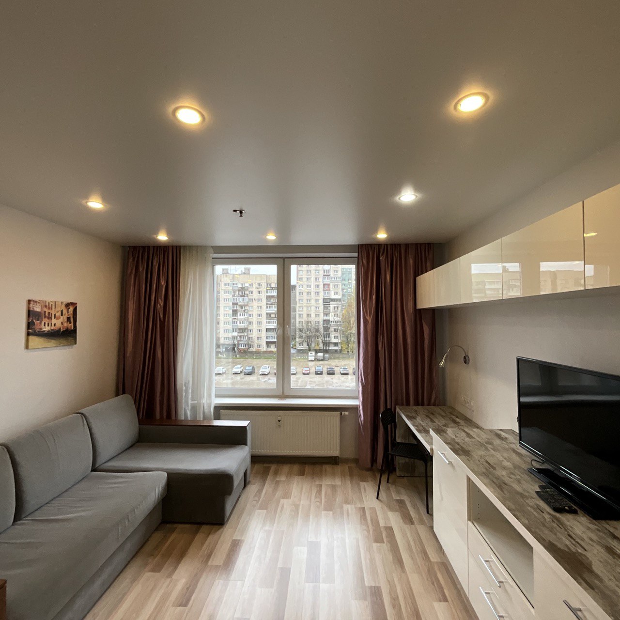 Фото квартиры по адресу Санкт-Петербург, Хошимина улица, д.16 