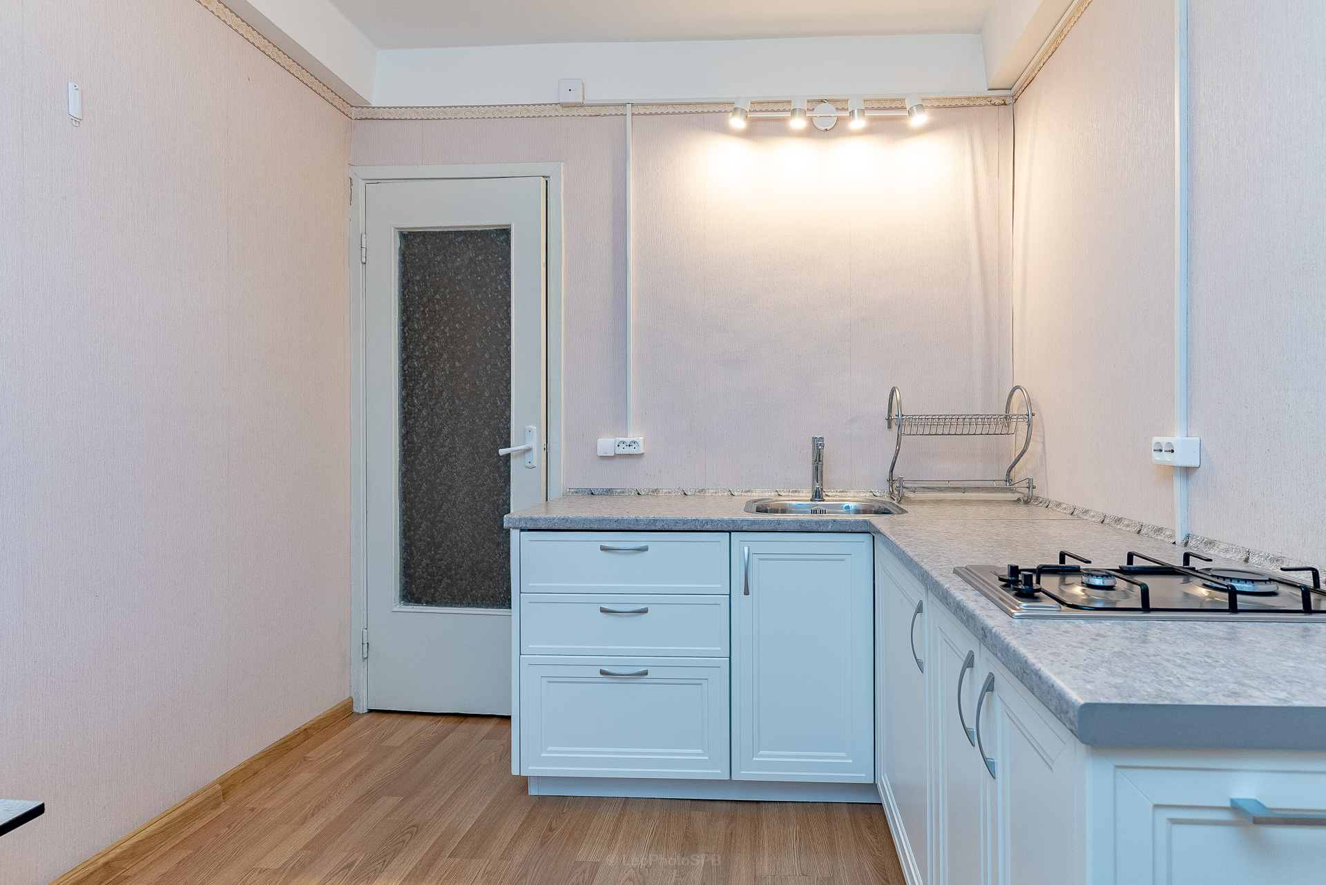 Фото квартиры по адресу Санкт-Петербург, Руднева улица, д.21к1 