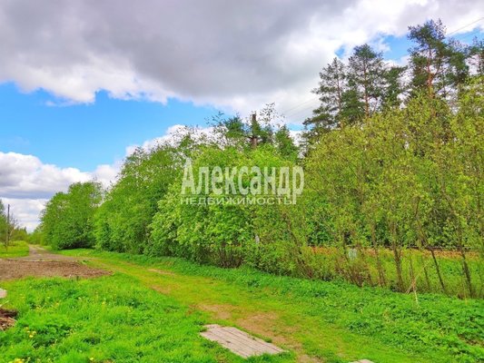 Объект по адресу Ленинградская обл, Гатчинский р-н, Вырица гп, Траншейная ул, д. 2