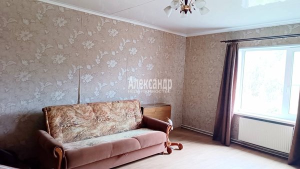 Объект по адресу Ленинградская обл, Выборгский р-н, Возрождение ст, Вокзальная ул, д. 10