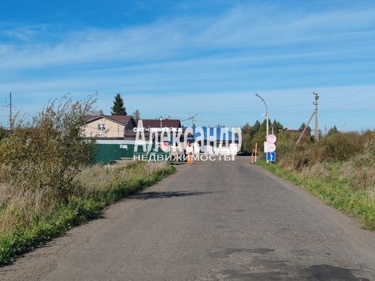 Объект по адресу Ленинградская обл, Ломоносовский р-н, Синигейка тер. СНТ, 9-я аллея, д. 533