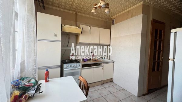 Объект по адресу Ленинградская обл, Выборгский р-н, Кирпичное п, Комсомольская ул, д. 10