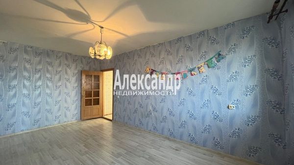 Объект по адресу Ленинградская обл, Выборгский р-н, Кирпичное п, Комсомольская ул, д. 10