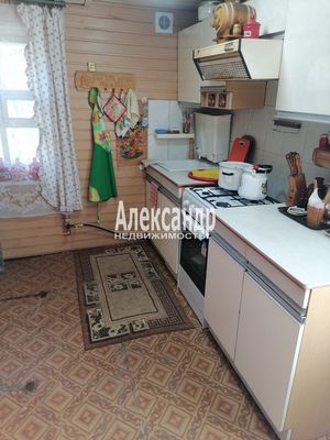 Объект по адресу Ленинградская обл, Тосненский р-н, Ушаки с, Маяковского ул, д. 5