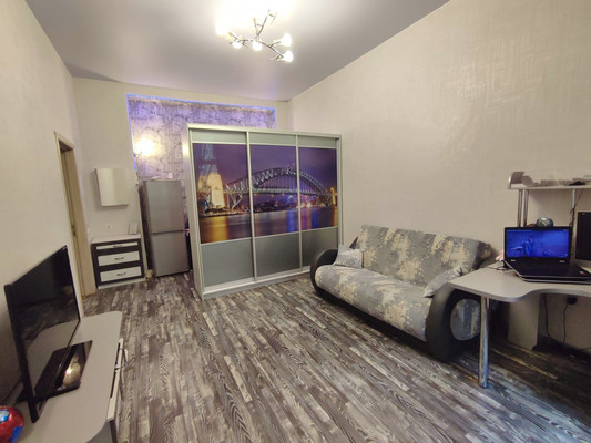 Фото квартиры по адресу Санкт-Петербург г, Большой П.С. пр-кт, д. 70-72