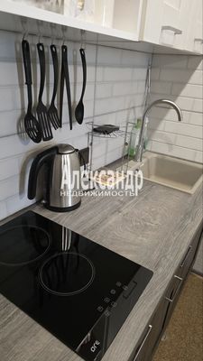 Объект по адресу Санкт-Петербург, Маршала Казакова ул, 72к1с1 