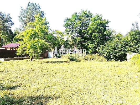 Объект по адресу Ленинградская обл, Приозерский р-н, Сосново п, Комсомольская ул