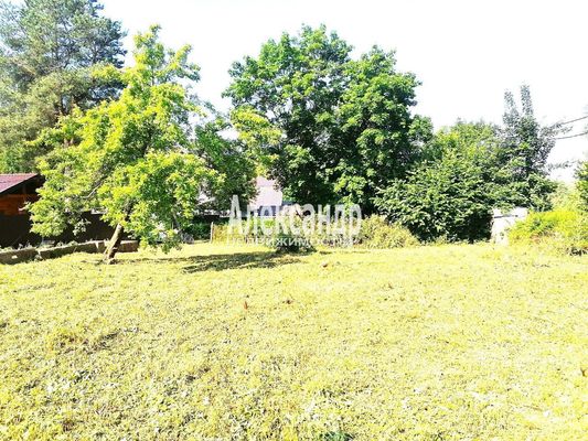 Объект по адресу Ленинградская обл, Приозерский р-н, Сосново п, Комсомольская ул